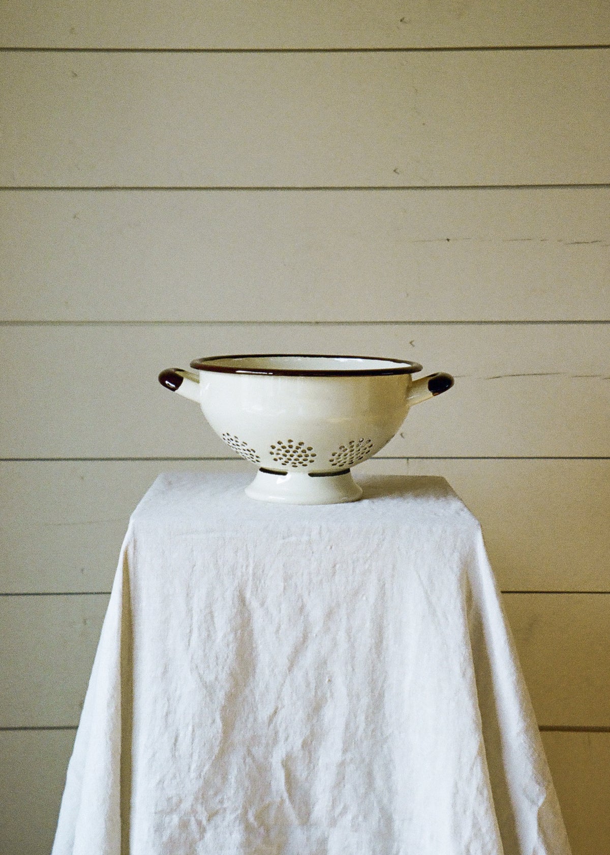 Ballerina Farms Enamel Colander