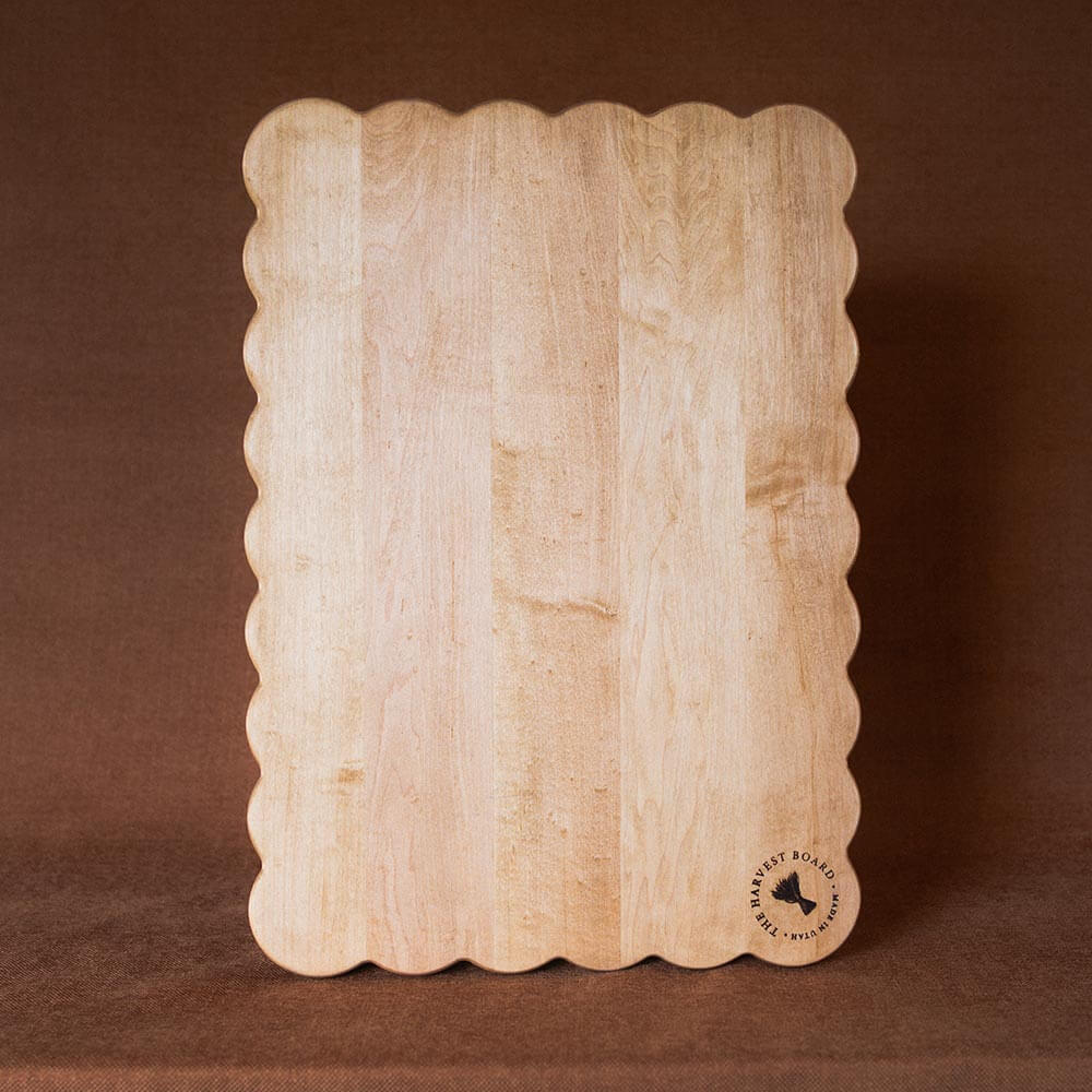 Scallop Board - Ballerina Farm
