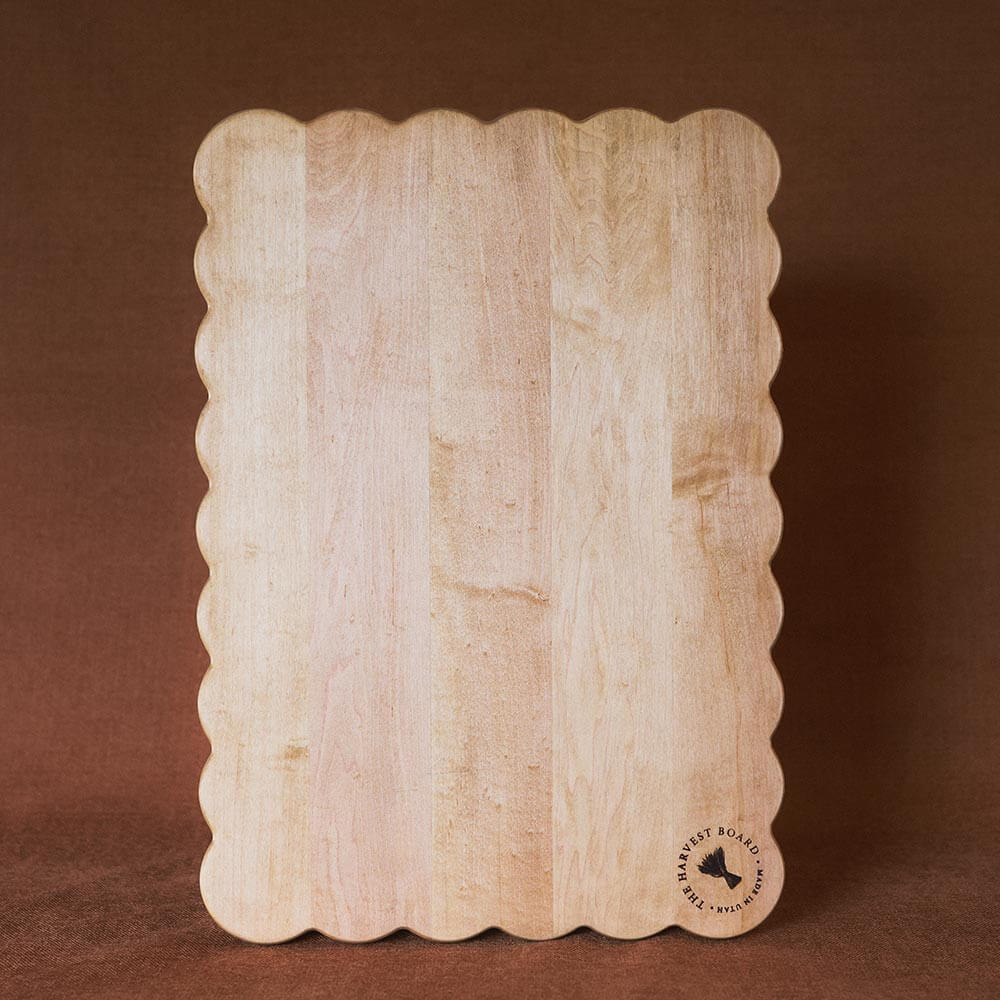 Scallop Board - Ballerina Farm