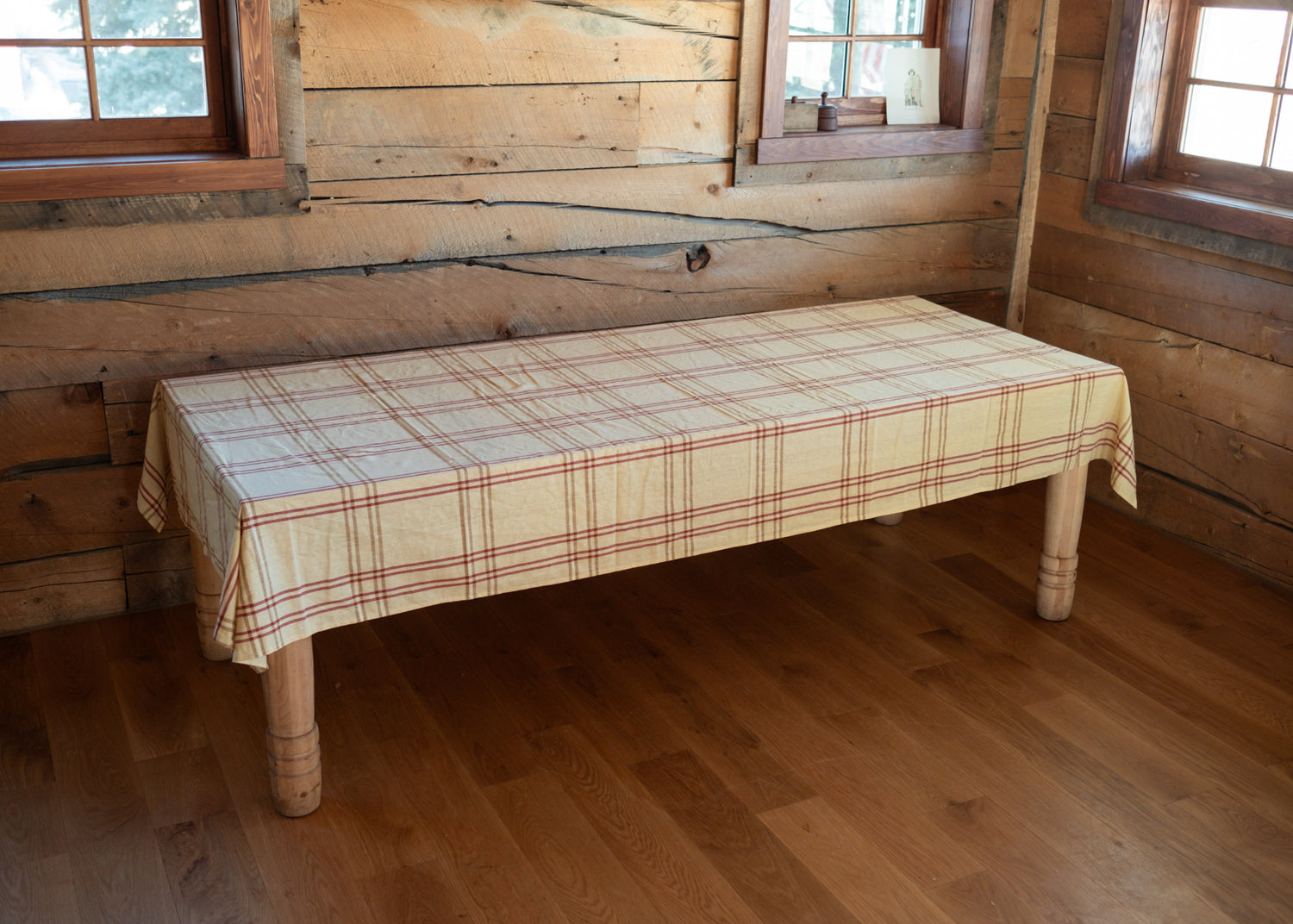 Dottie Tablecloth