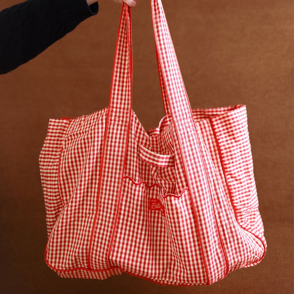 boutique holiday checkered shopping tote busy bee travel bag Market Tote Bag