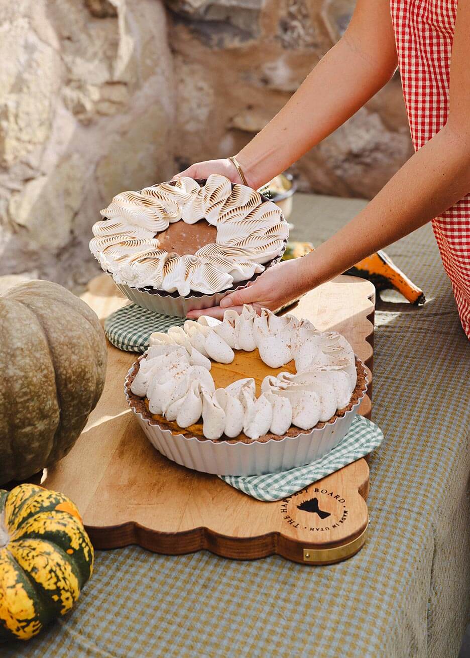 Thanksgiving Pies - Ballerina Farm