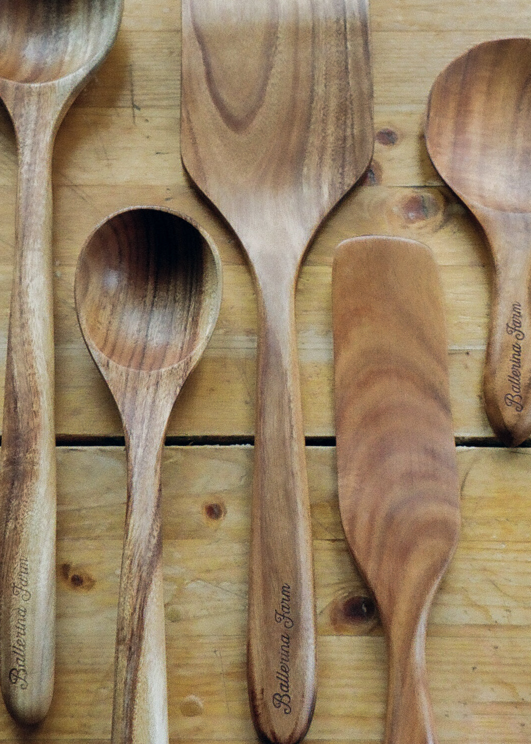 Blackberry Farm Wooden Utensil Set